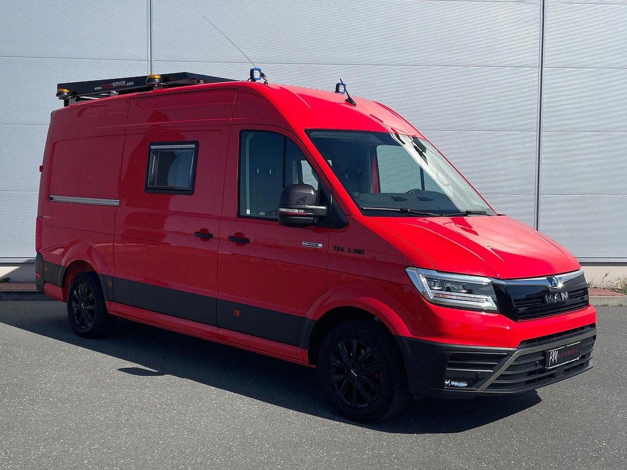 MAN TGE 3.180 L3H3 Individual S BF3+ BEGLEITFAHRZEUG - Panel van: picture 2 MAN TGE 3.180 L3H3 Individual S BF3+ BEGLEITFAHRZEUG - Panel van: picture 2