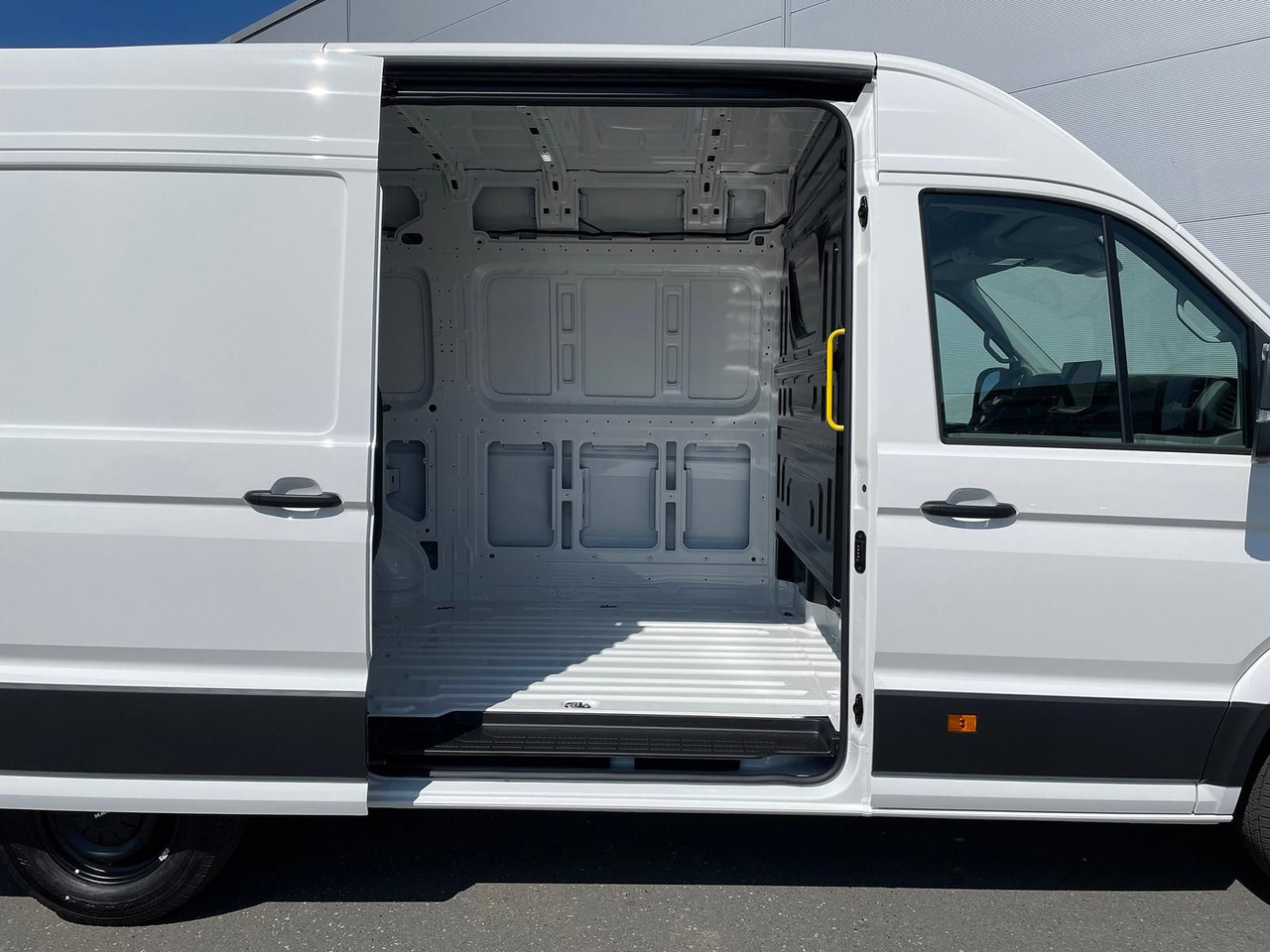 Panel van MAN TGE 3.180 L3H3 Kasten STANDHZ ACC NAVI KAMERA: picture 9 Panel van MAN TGE 3.180 L3H3 Kasten STANDHZ ACC NAVI KAMERA: picture 9