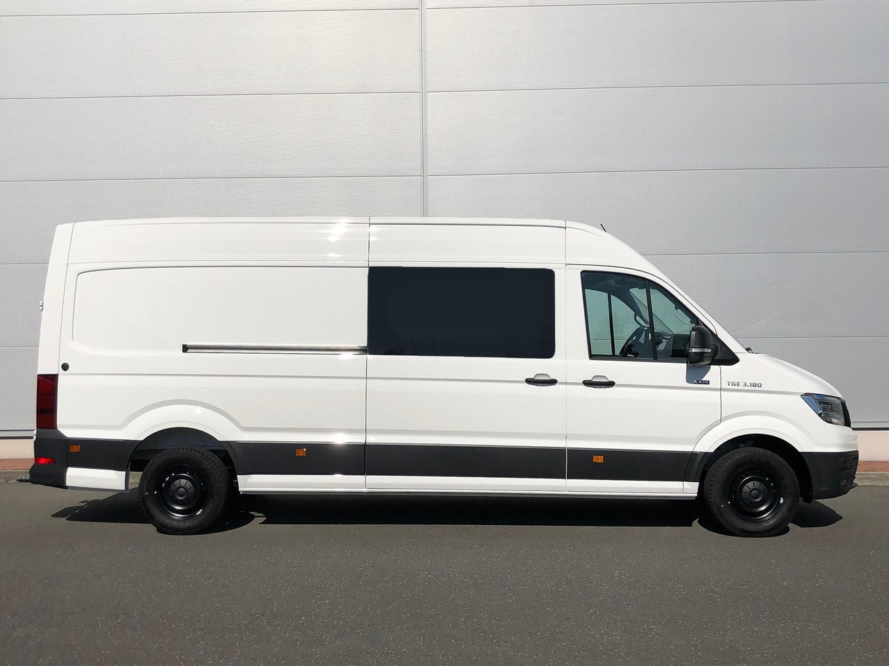 MAN TGE 3.180 L4H3 MIXTO 4x4 Autom LED ACC AHK - Panel van, Combi van: picture 5 MAN TGE 3.180 L4H3 MIXTO 4x4 Autom LED ACC AHK - Panel van, Combi van: picture 5
