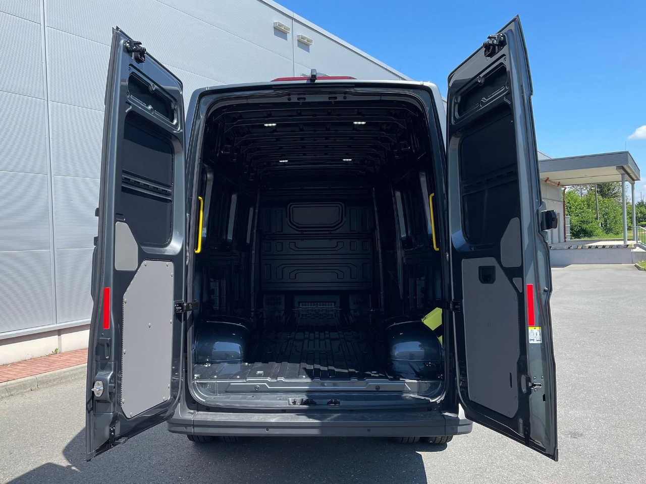 Panel van MAN TGE 5.160 Kasten L4H3 5t 4x4 OBERAIGNER NAVI LED: picture 31 Panel van MAN TGE 5.160 Kasten L4H3 5t 4x4 OBERAIGNER NAVI LED: picture 31