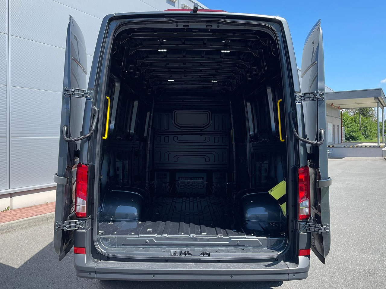 Panel van MAN TGE 5.160 Kasten L4H3 5t 4x4 OBERAIGNER NAVI LED: picture 11 Panel van MAN TGE 5.160 Kasten L4H3 5t 4x4 OBERAIGNER NAVI LED: picture 11