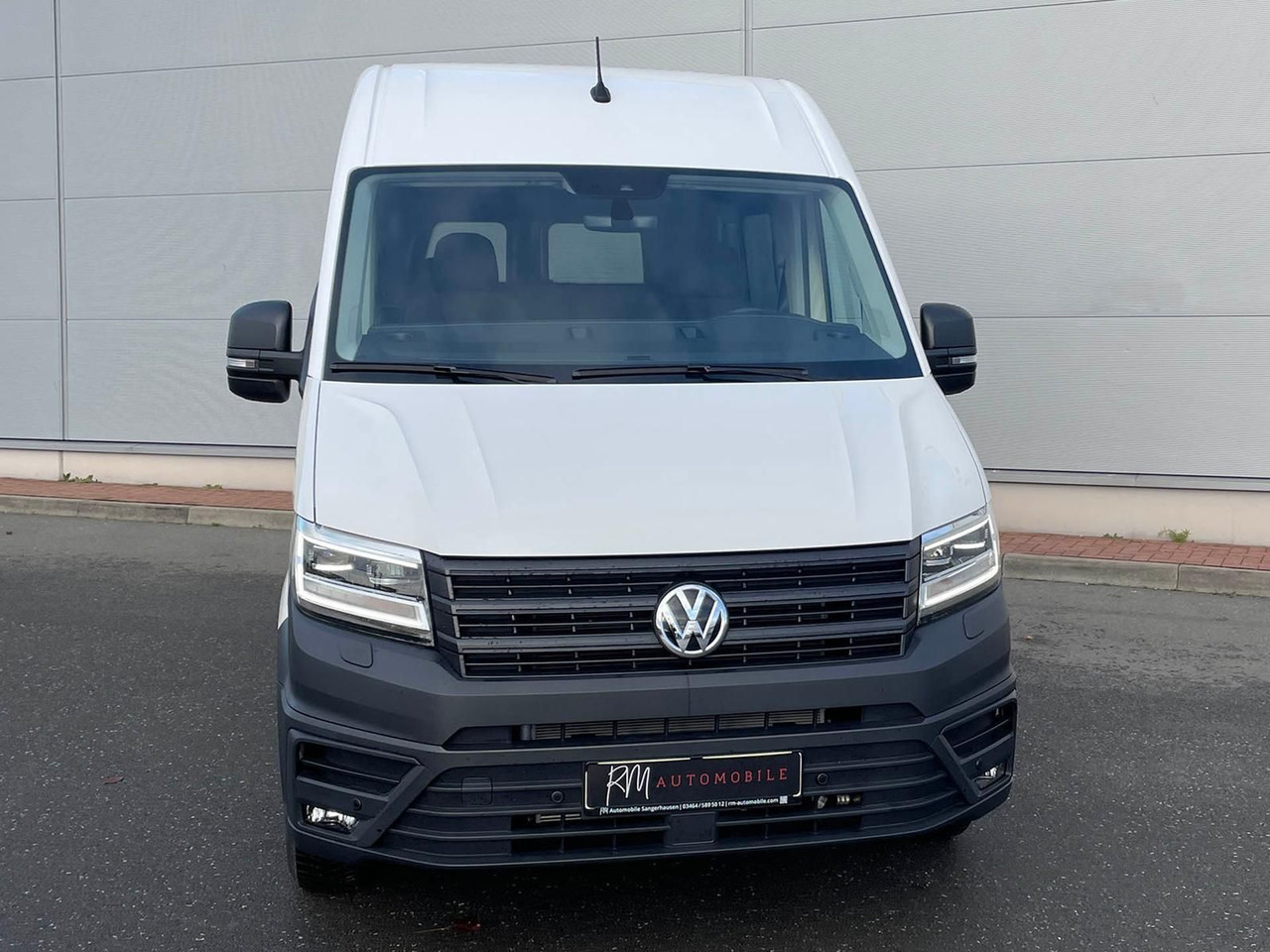 Volkswagen Crafter Kasten 35 L3H3 Autom. NAVI SITZHZ ACC - Passenger van: picture 4 Volkswagen Crafter Kasten 35 L3H3 Autom. NAVI SITZHZ ACC - Passenger van: picture 4