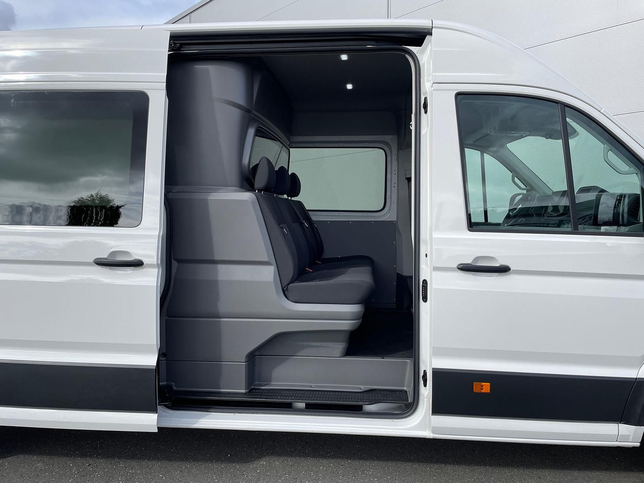 Panel van, Combi van Volkswagen Crafter MIXTO 35 L4H3 KAMERA KLIMA SITZHZ DAB: picture 9