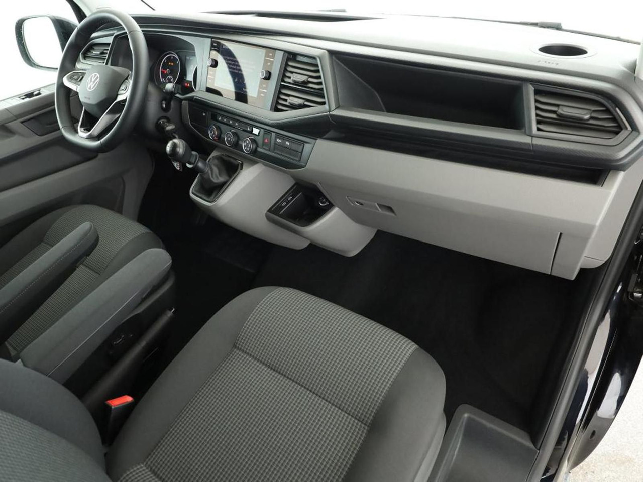 Volkswagen T6.1 Transporter Kombi KR STANDHZ LED ACC NAVI - Passenger van: picture 3 Volkswagen T6.1 Transporter Kombi KR STANDHZ LED ACC NAVI - Passenger van: picture 3