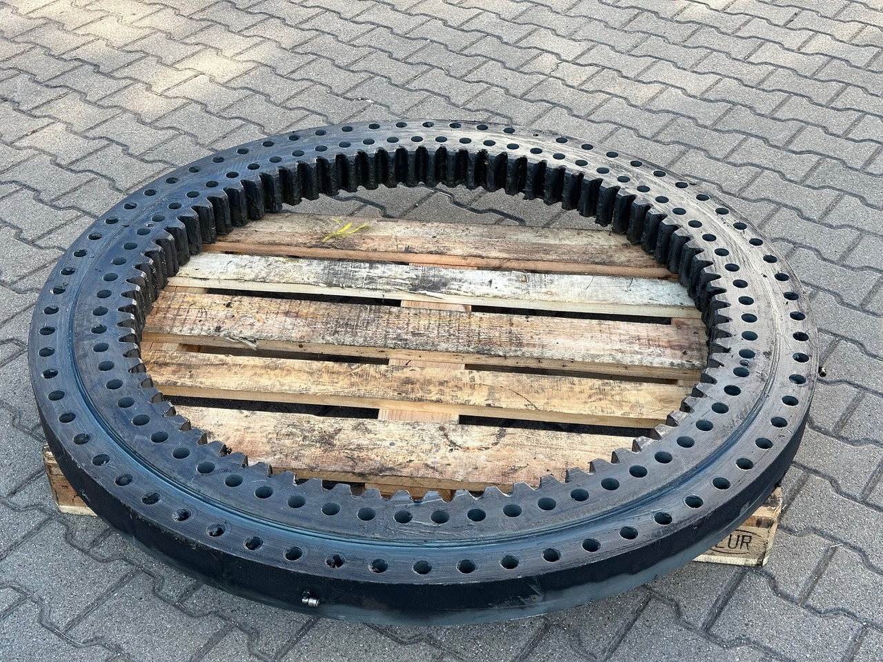 Liebherr Drehkranz - Kugeldrehverbindung Typ:KUD120 VJ 001. ID-Nr.969077501. MK 88, MK88 Plus. #969077501.10178# - Slewing ring for Mobile crane: picture 3 Liebherr Drehkranz - Kugeldrehverbindung Typ:KUD120 VJ 001. ID-Nr.969077501. MK 88, MK88 Plus. #969077501.10178# - Slewing ring for Mobile crane: picture 3