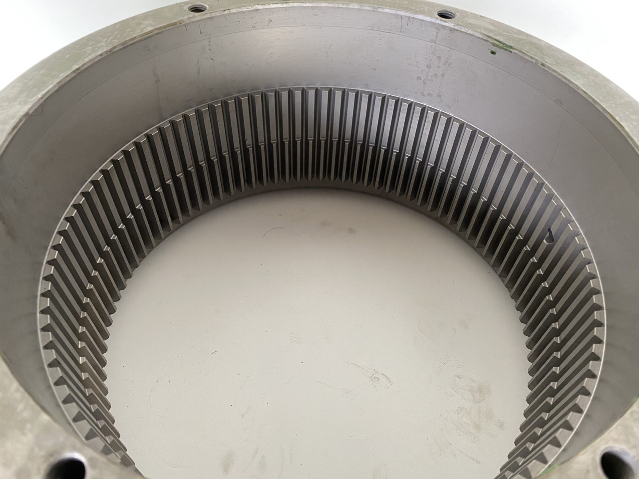 Liebherr Innenrad ID-Nr.9444493 - ID-Nr.944449303. SAT400/206 - SAT400/256 - SAT400/258. P995,R9200,R995,L110,A974,P976,R974. #C27# - Swing motor for Construction machinery: picture 3 Liebherr Innenrad ID-Nr.9444493 - ID-Nr.944449303. SAT400/206 - SAT400/256 - SAT400/258. P995,R9200,R995,L110,A974,P976,R974. #C27# - Swing motor for Construction machinery: picture 3