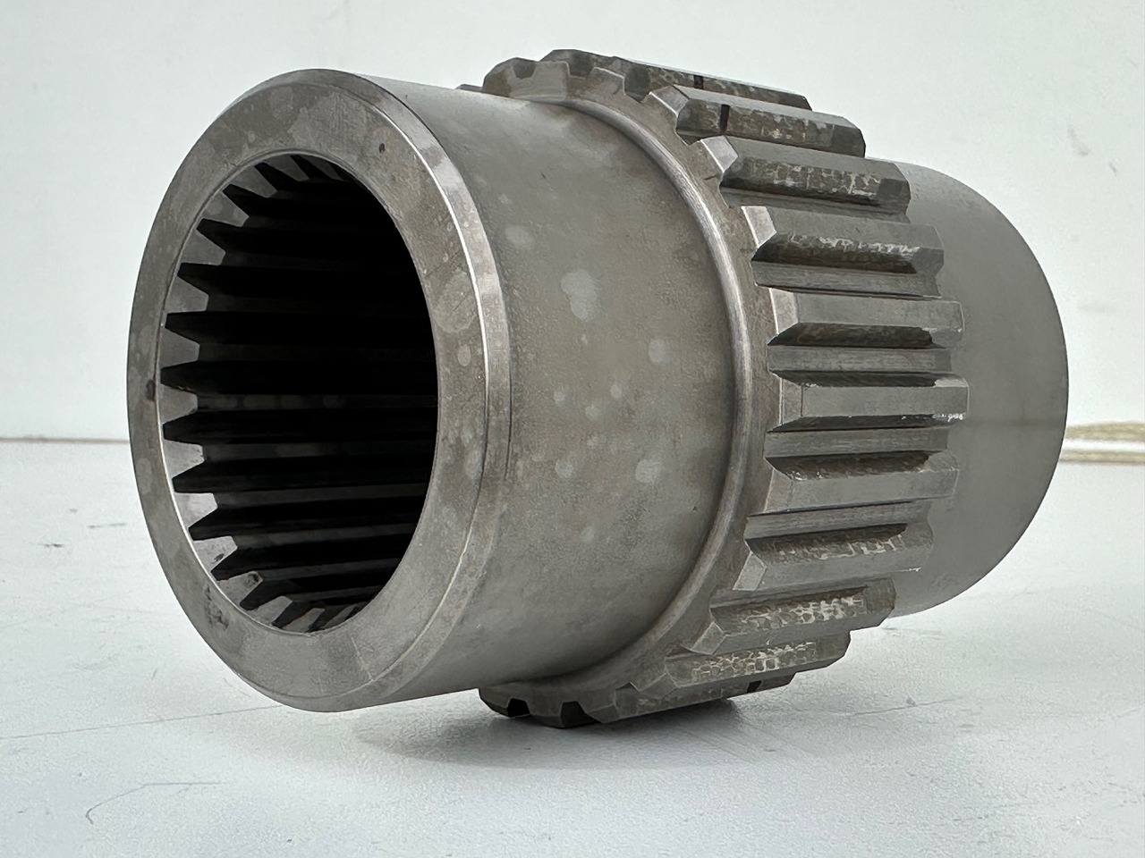 Liebherr Lamellenträger ID-Nr.9443788 - ID-Nr.944378803. FAT550, FAT550P046, FAT550P050, FAT600P081, FAT1000/102. #9443788.09.10.01# - Final drive for Excavator: picture 4 Liebherr Lamellenträger ID-Nr.9443788 - ID-Nr.944378803. FAT550, FAT550P046, FAT550P050, FAT600P081, FAT1000/102. #9443788.09.10.01# - Final drive for Excavator: picture 4