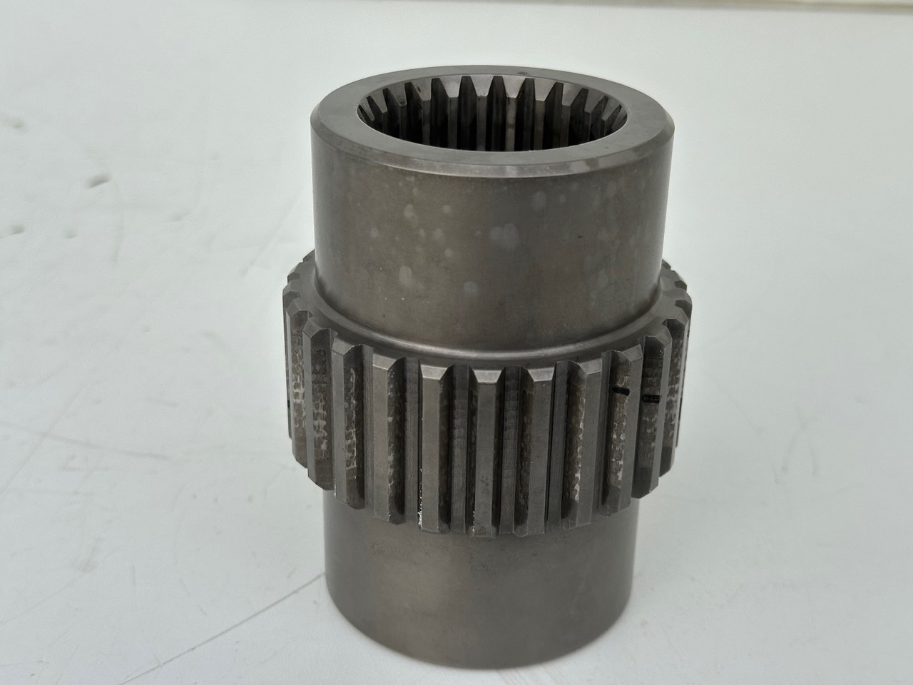 Liebherr Lamellenträger ID-Nr.9443788 - ID-Nr.944378803. FAT550, FAT550P046, FAT550P050, FAT600P081, FAT1000/102. #9443788.09.10.01# - Final drive for Excavator: picture 2 Liebherr Lamellenträger ID-Nr.9443788 - ID-Nr.944378803. FAT550, FAT550P046, FAT550P050, FAT600P081, FAT1000/102. #9443788.09.10.01# - Final drive for Excavator: picture 2