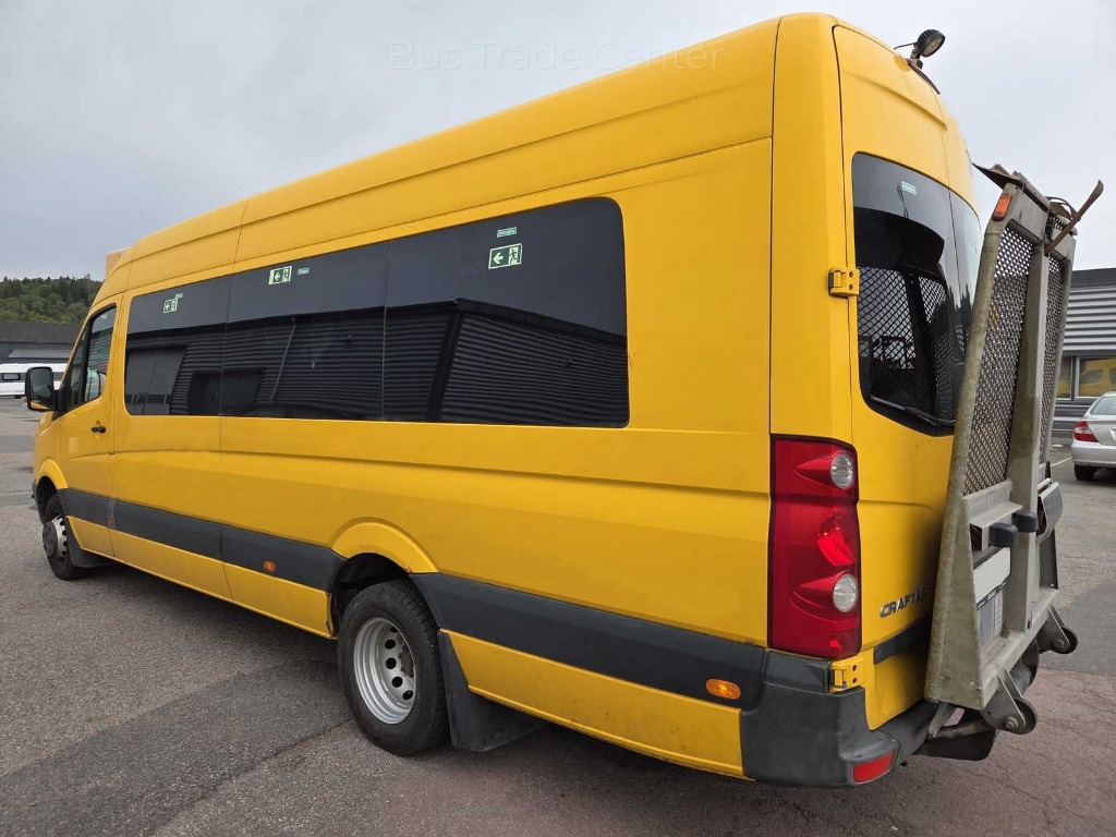VOLKSWAGEN CRAFTER 50 LR // 8 pcs with lift - Minibus, Passenger van: picture 3 VOLKSWAGEN CRAFTER 50 LR // 8 pcs with lift - Minibus, Passenger van: picture 3