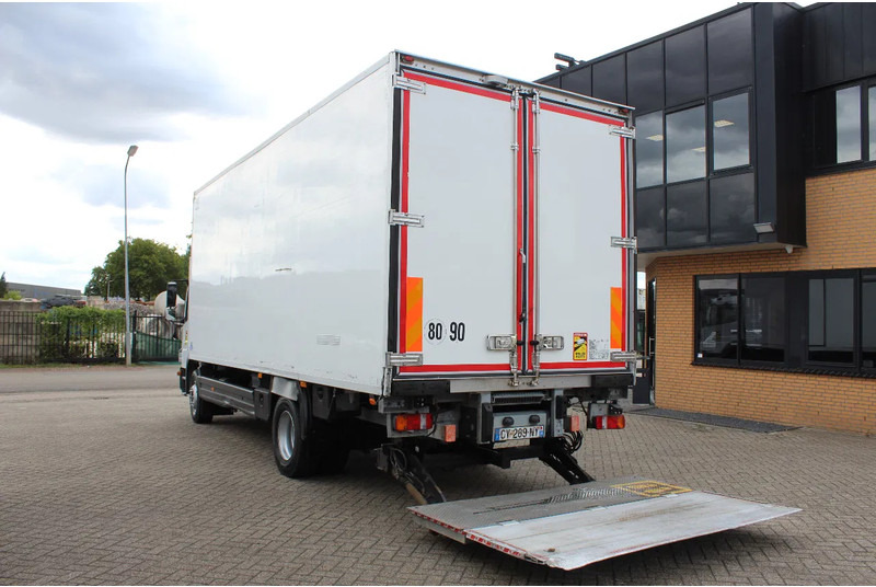 Mercedes-Benz Atego 1318 * MANUAL * CARRIER SUPRA 550 - Refrigerator truck: picture 2 Mercedes-Benz Atego 1318 * MANUAL * CARRIER SUPRA 550 - Refrigerator truck: picture 2