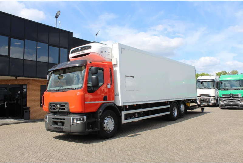 Renault D * WIDE 26 * CARRIER * 6X2 LIFT * - Refrigerator truck: picture 1 Renault D * WIDE 26 * CARRIER * 6X2 LIFT * - Refrigerator truck: picture 1