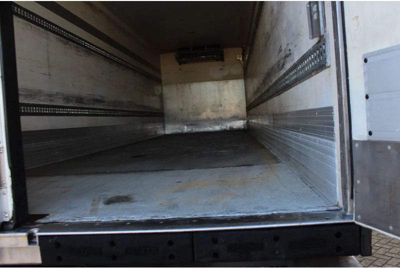 Refrigerator truck Renault Midlum 270 * EURO5 * 4X2 * CARRIER SUPRA 950 MT *: picture 11