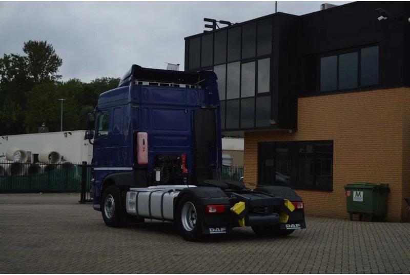 DAF XF 106.440 * EURO6 * 2X TANK * 4X2 * 2 BED * TOP CONDITION * - Tractor unit: picture 2 DAF XF 106.440 * EURO6 * 2X TANK * 4X2 * 2 BED * TOP CONDITION * - Tractor unit: picture 2