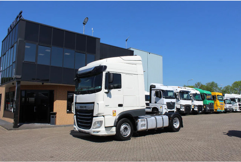 DAF XF 106.480 * RETARDER * 2 TANK * 2 BED * - Tractor unit: picture 1 DAF XF 106.480 * RETARDER * 2 TANK * 2 BED * - Tractor unit: picture 1