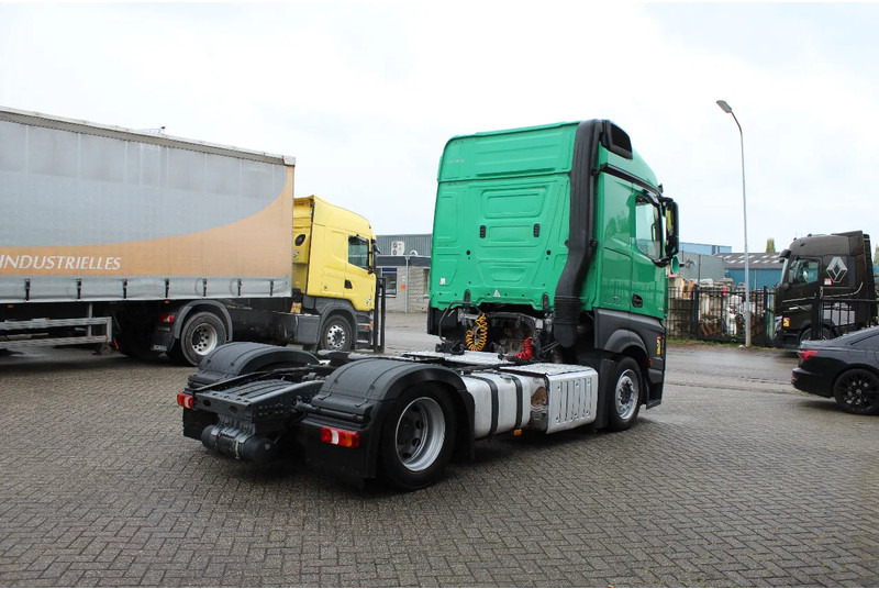 Mercedes-Benz Actros 1942 * 4x2 * 2 TANK * MEGA * - Tractor unit: picture 3 Mercedes-Benz Actros 1942 * 4x2 * 2 TANK * MEGA * - Tractor unit: picture 3