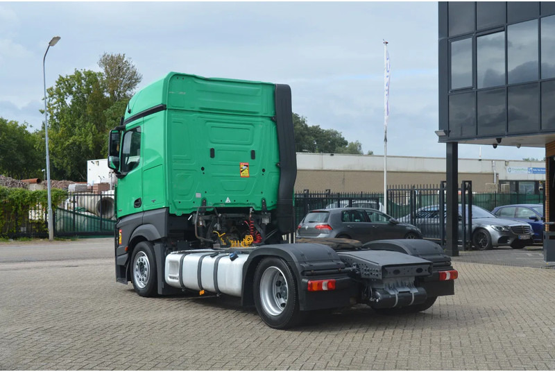 Mercedes-Benz Actros 1942 * 4x2 * 2 TANK * MEGA * - Tractor unit: picture 5 Mercedes-Benz Actros 1942 * 4x2 * 2 TANK * MEGA * - Tractor unit: picture 5