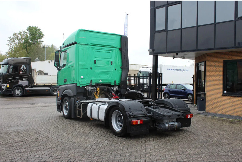 Mercedes-Benz Actros 1942 * 4x2 * 2 TANK * MEGA * - Tractor unit: picture 4 Mercedes-Benz Actros 1942 * 4x2 * 2 TANK * MEGA * - Tractor unit: picture 4