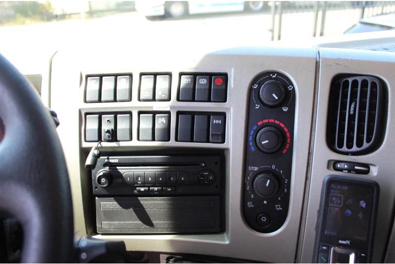 Tractor unit Renault Premium 460 * RETARDER * 4X2 *: picture 17