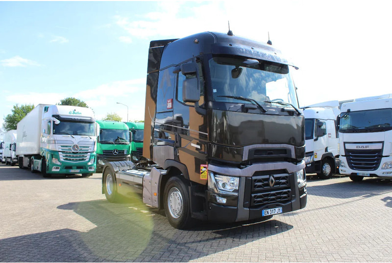 Renault T520 * RETARDER * 2 TANK * 2 BED * - Tractor unit: picture 5 Renault T520 * RETARDER * 2 TANK * 2 BED * - Tractor unit: picture 5