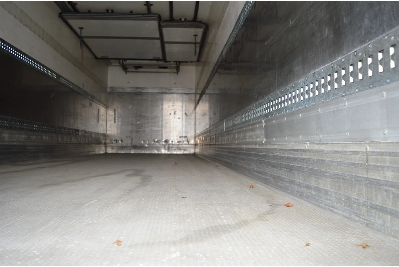 Refrigerator truck Volvo * EURO5 * CARRIER SUPRA 950MT * 4X2 *: picture 12