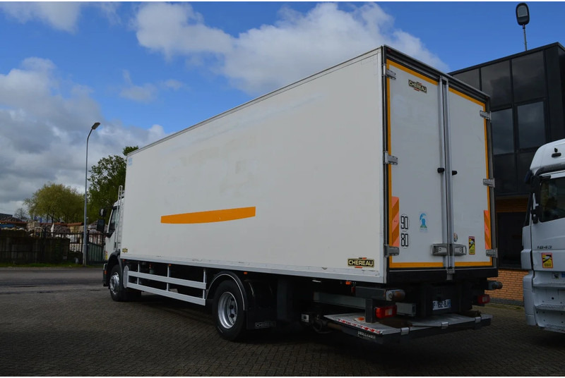 Volvo FE 260 * EURO5 * CARRIER SUPRA 950 MT * 4X2 * - Refrigerator truck: picture 5 Volvo FE 260 * EURO5 * CARRIER SUPRA 950 MT * 4X2 * - Refrigerator truck: picture 5