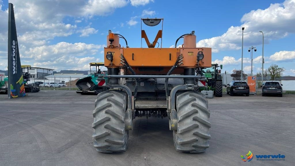 Asphalt machine Wirtgen WR2400: picture 7