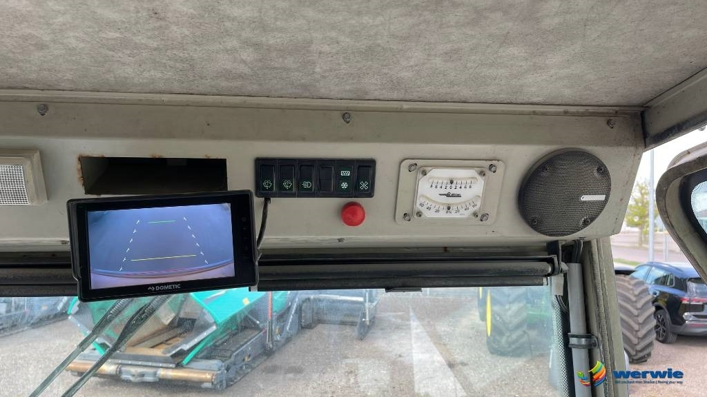 Asphalt machine Wirtgen WR2400: picture 29