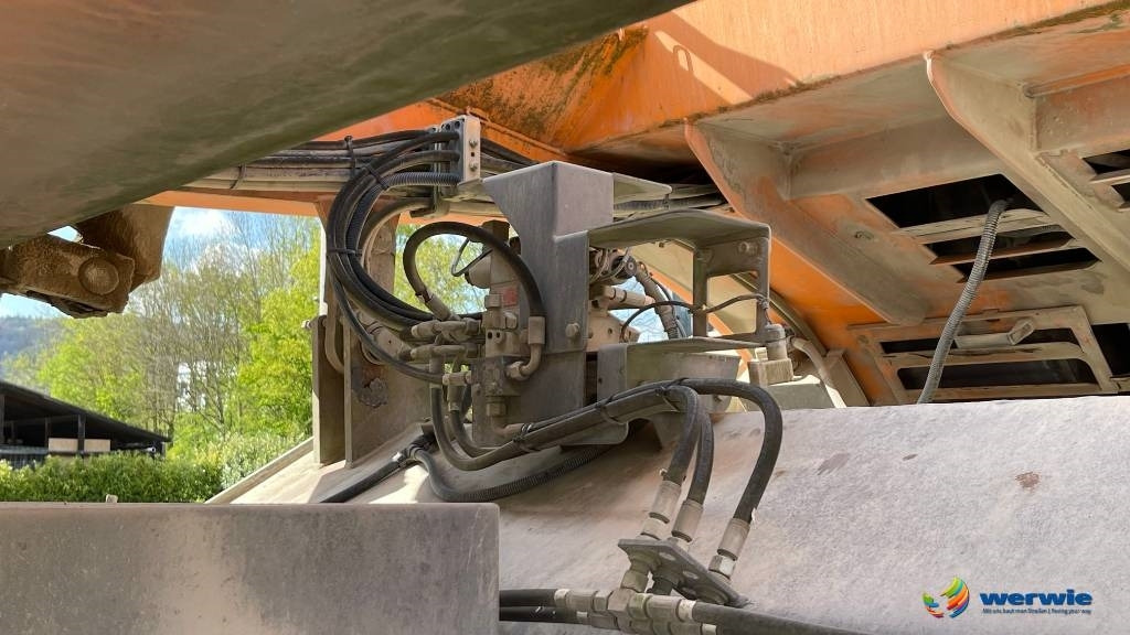 Asphalt machine Wirtgen WR2400: picture 18