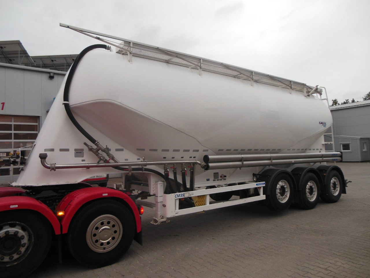 Silo semi-trailer O.ME.P.S. CM, 39.000L: picture 1