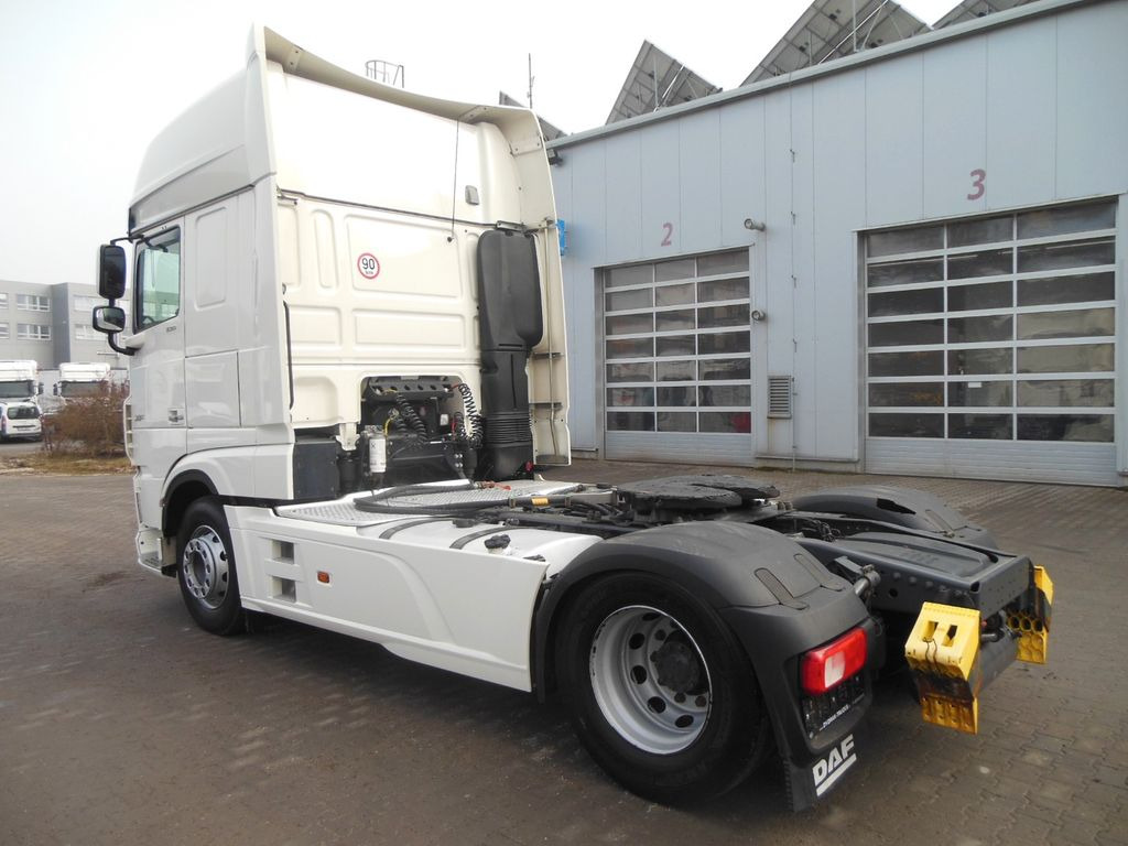 DAF XF 106.530 SSC, HYDRAULIK, STAND KLIMA, TOP - Tractor unit: picture 4 DAF XF 106.530 SSC, HYDRAULIK, STAND KLIMA, TOP - Tractor unit: picture 4