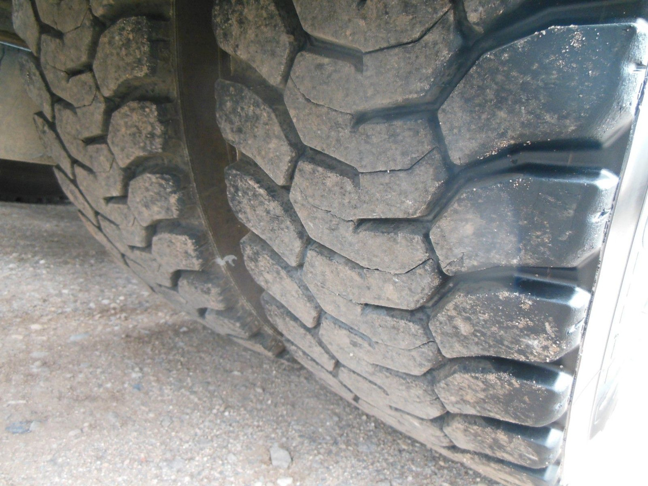 Tractor unit Mercedes-Benz 3353 ACTROS, 6X4, TRK, SET 120 TON, WIE NEUE!E!!: picture 11