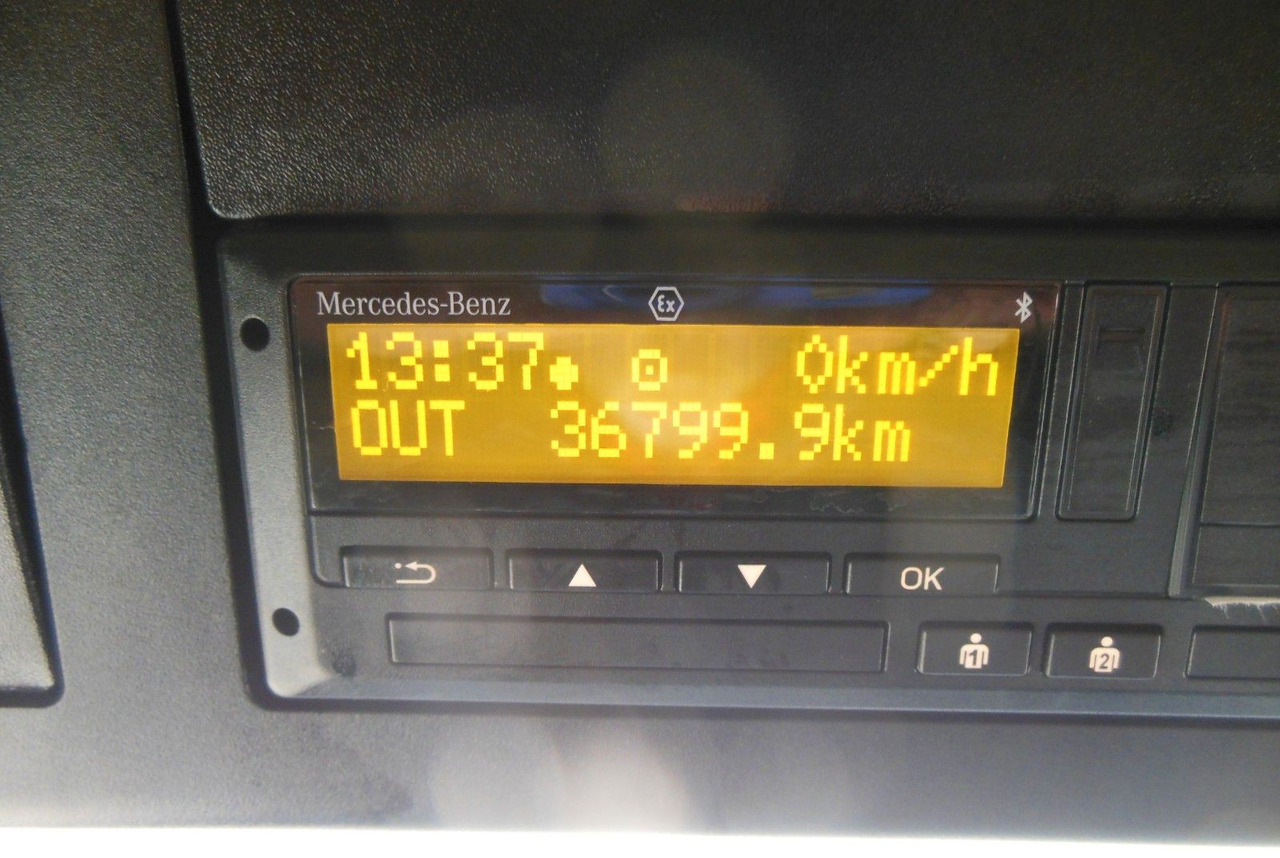 Tractor unit Mercedes-Benz 3353 ACTROS, 6X4, TRK, SET 120 TON, WIE NEUE!E!!: picture 25