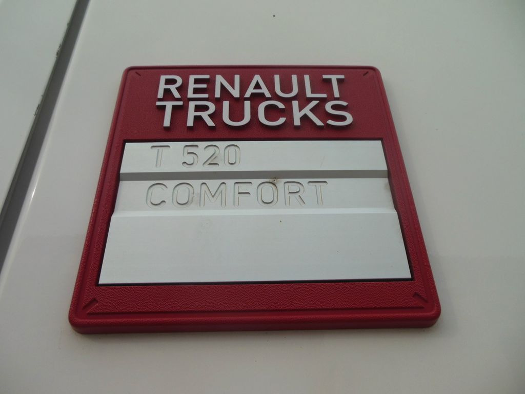 Renault T520 COMFORT, LOWDECK, TOP STAND - Tractor unit: picture 5 Renault T520 COMFORT, LOWDECK, TOP STAND - Tractor unit: picture 5