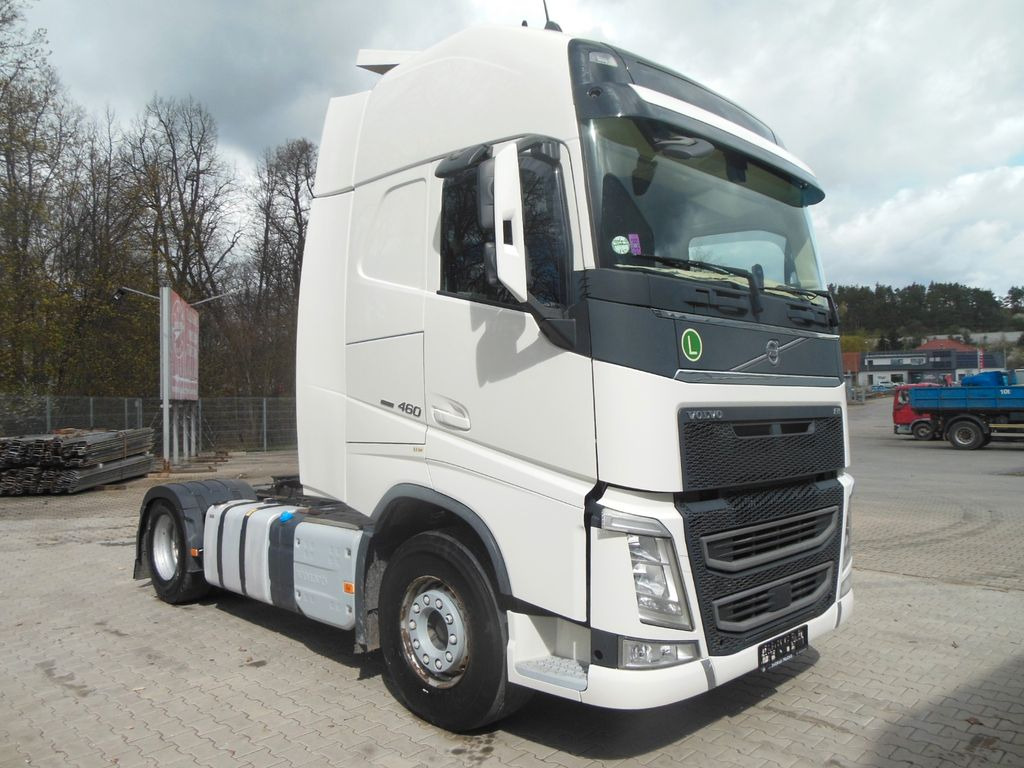 Volvo FH 13/460, GLOBE XL - Tractor unit: picture 2 Volvo FH 13/460, GLOBE XL - Tractor unit: picture 2