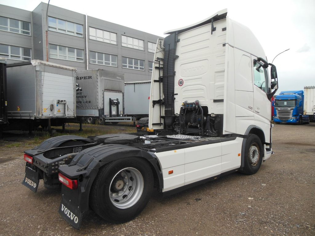 Volvo FH 13/500, GLOBE XL, I PARK COOL, TOP - Tractor unit: picture 3 Volvo FH 13/500, GLOBE XL, I PARK COOL, TOP - Tractor unit: picture 3