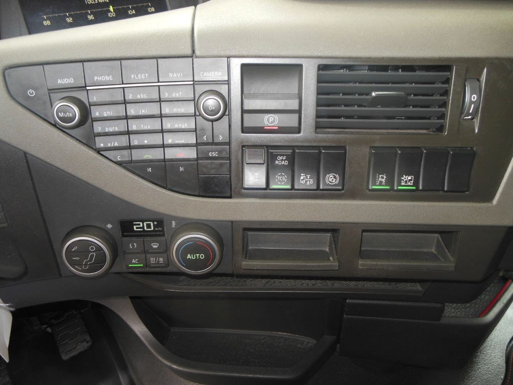 Volvo FH 13/500, LOWDECK, GLOBE XL, I PARK COOL, TOP!! Volvo FH 13/500, LOWDECK, GLOBE XL, I PARK COOL, TOP!! on lease Volvo FH 13/500, LOWDECK, GLOBE XL, I PARK COOL, TOP!! Volvo FH 13/500, LOWDECK, GLOBE XL, I PARK COOL, TOP!!: picture 19