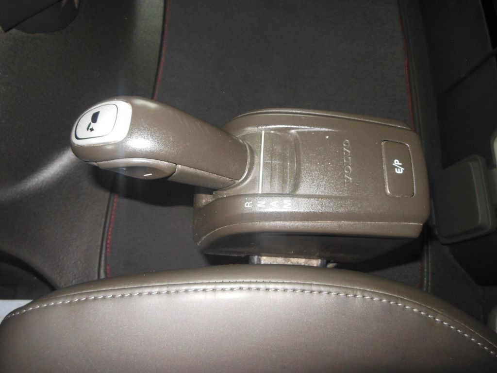 Volvo FH 13/500, LOWDECK, GLOBE XL, I PARK COOL, TOP!! Volvo FH 13/500, LOWDECK, GLOBE XL, I PARK COOL, TOP!! on lease Volvo FH 13/500, LOWDECK, GLOBE XL, I PARK COOL, TOP!! Volvo FH 13/500, LOWDECK, GLOBE XL, I PARK COOL, TOP!!: picture 14