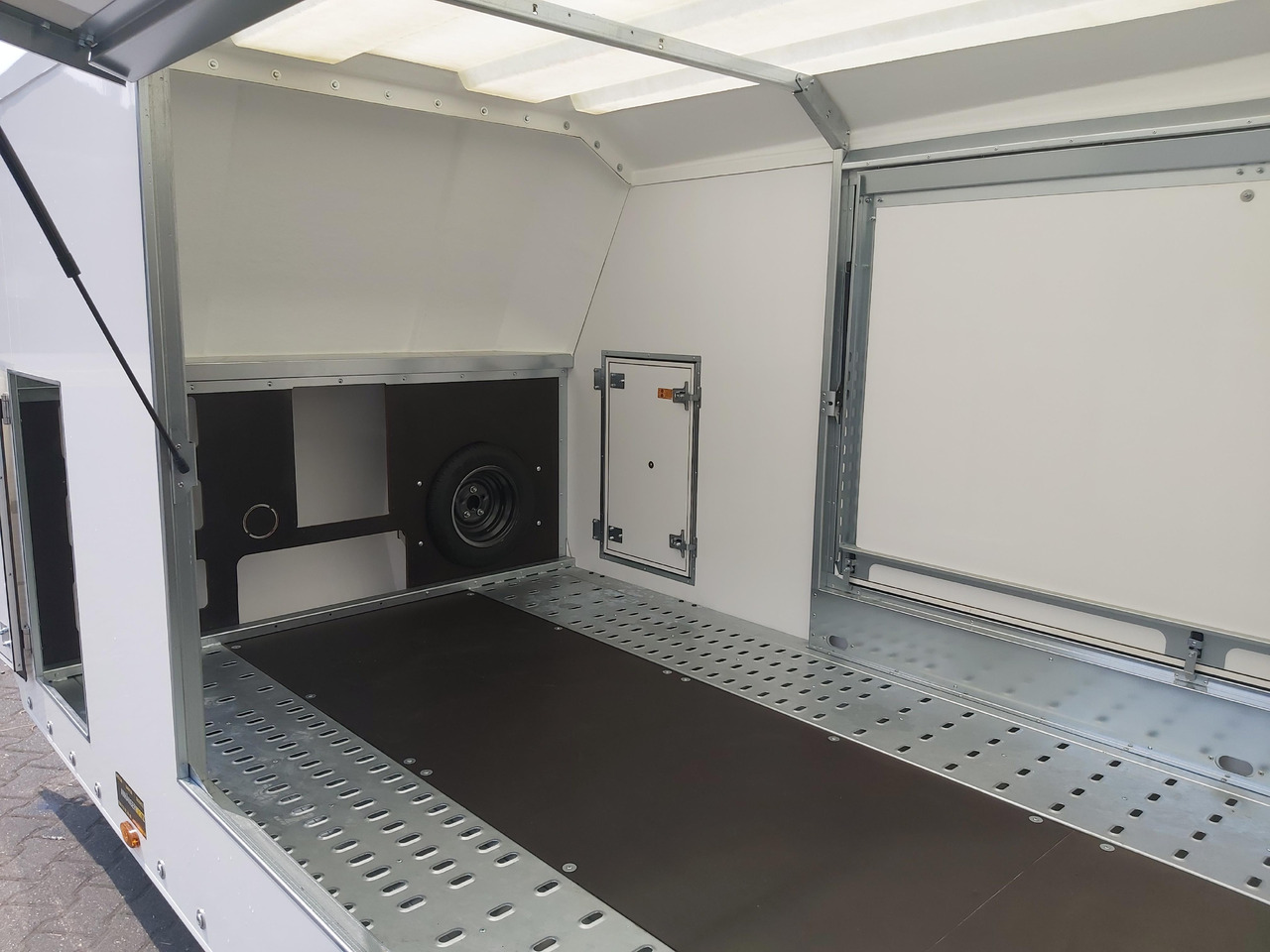 BJT Race Sport Transporter 500x200x175cm 2600kg Modell 2024 - Autotransporter trailer: picture 4 BJT Race Sport Transporter 500x200x175cm 2600kg Modell 2024 - Autotransporter trailer: picture 4