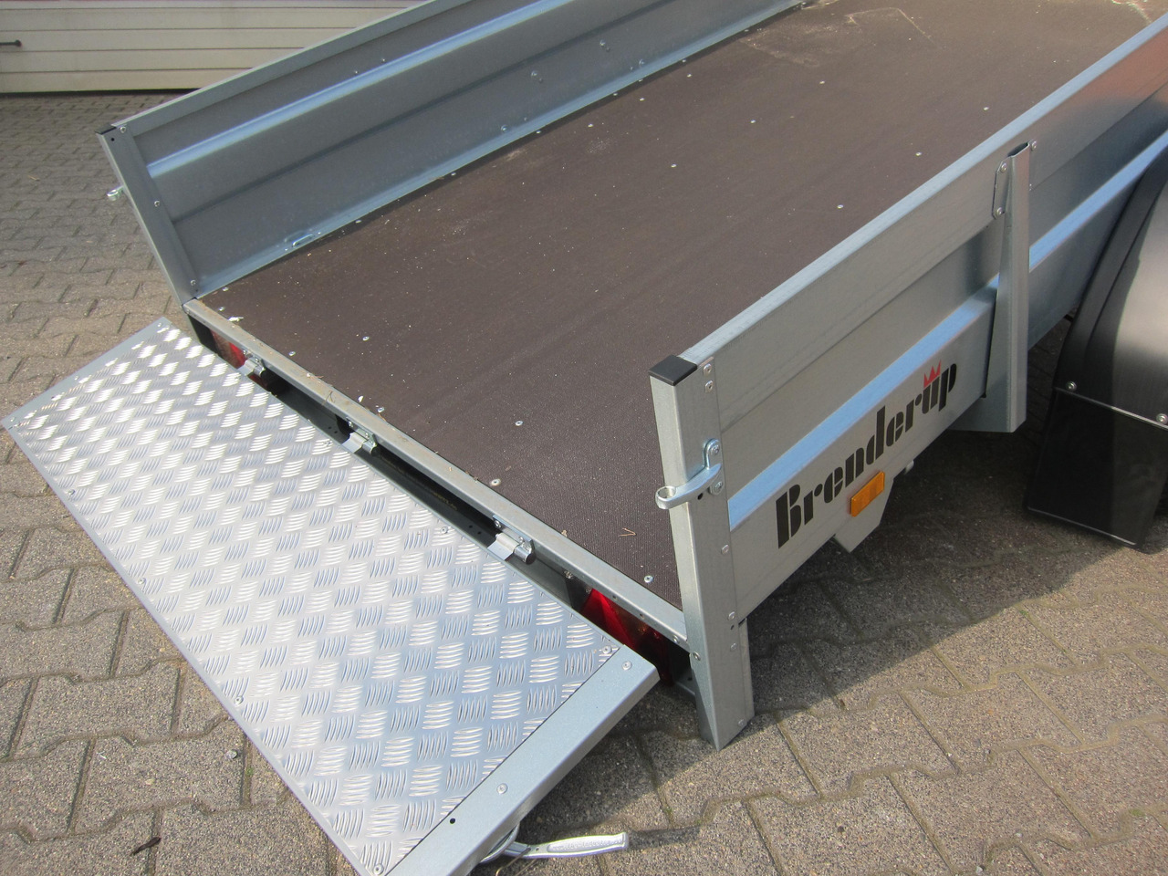 Brenderup 2260 WSB 258x153x40cm Stahl ankippbar Rampe extrabreit klappbare Vorderwand 1300kg - Plant trailer: picture 1 Brenderup 2260 WSB 258x153x40cm Stahl ankippbar Rampe extrabreit klappbare Vorderwand 1300kg - Plant trailer: picture 1