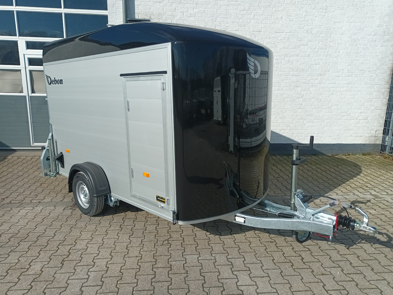 Cargo Roadster 400 312x164x184cm Alu Poly black Seitentür Aluboden 1300kg Pullman 100km/H - Closed box trailer: picture 5 Cargo Roadster 400 312x164x184cm Alu Poly black Seitentür Aluboden 1300kg Pullman 100km/H - Closed box trailer: picture 5