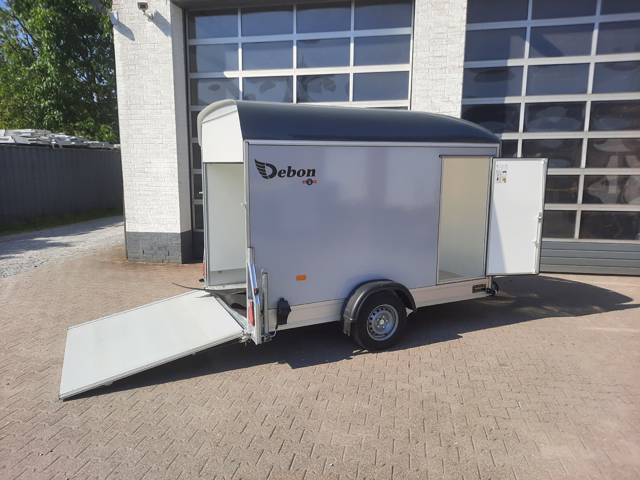 Cargo Roadster 400 312x164x184cm Sandwich Poly irongrey Seitentür Pullman 1300kg - Car trailer: picture 1 Cargo Roadster 400 312x164x184cm Sandwich Poly irongrey Seitentür Pullman 1300kg - Car trailer: picture 1