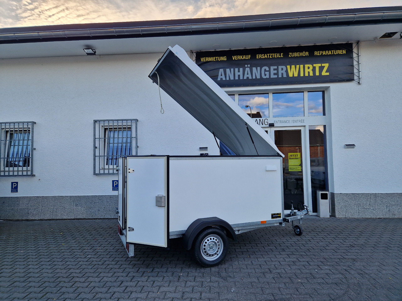 Kargo Deckel TFDL 250.00 U 245x130x140cm Hecktüren Stützen (S) 100km/H 750kg - Car trailer: picture 4 Kargo Deckel TFDL 250.00 U 245x130x140cm Hecktüren Stützen (S) 100km/H 750kg - Car trailer: picture 4