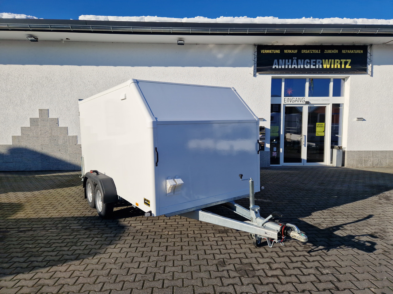 Kargo FS2740/180HTL 405x200x180cm GFK Zurrsystem 100km/H (XL) 2700kg - Closed box trailer: picture 4 Kargo FS2740/180HTL 405x200x180cm GFK Zurrsystem 100km/H (XL) 2700kg - Closed box trailer: picture 4