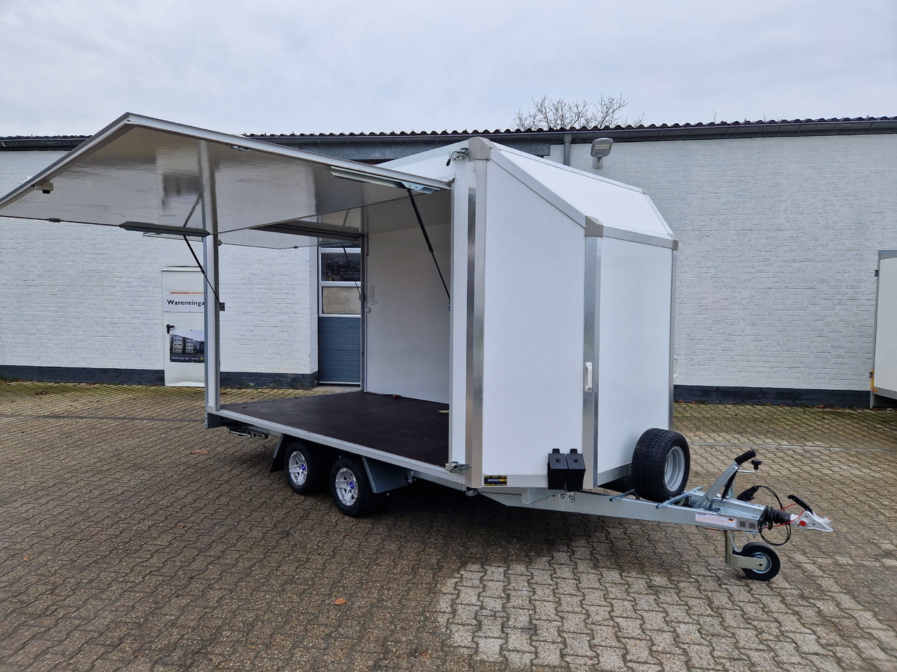 Koffer Hochlader FC2024HTL Messe 400x200x200cm aerodynamisch 10" Alufelgen (XL) 2000kg 100 km/H - Vending trailer: picture 1 Koffer Hochlader FC2024HTL Messe 400x200x200cm aerodynamisch 10" Alufelgen (XL) 2000kg 100 km/H - Vending trailer: picture 1