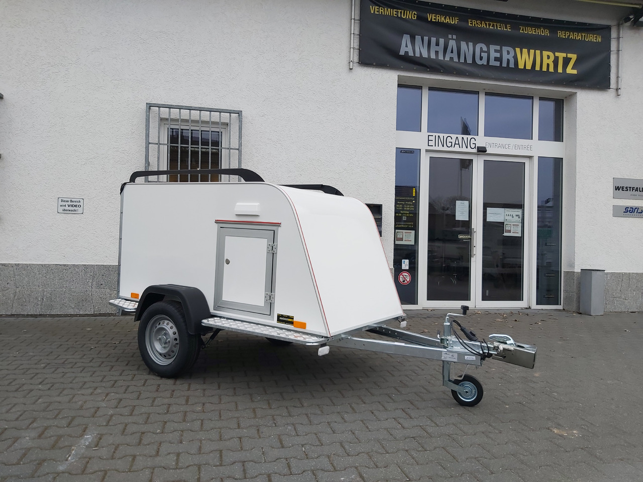 Kofferanhänger TF3 S Mini 205x110x90cm Reling Seitentür (XS) 100km/H 750kg Modell 2024 - Closed box trailer: picture 1 Kofferanhänger TF3 S Mini 205x110x90cm Reling Seitentür (XS) 100km/H 750kg Modell 2024 - Closed box trailer: picture 1