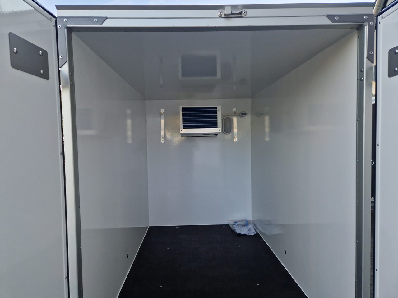 Kühlanhänger 752 DK2 Classic 199x124x150cm XPS Govi Kühlung 750kg ungebremst - Refrigerator trailer: picture 5 Kühlanhänger 752 DK2 Classic 199x124x150cm XPS Govi Kühlung 750kg ungebremst - Refrigerator trailer: picture 5