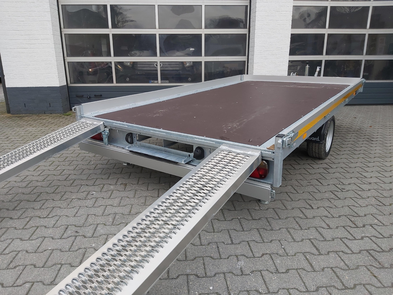 Multi Transporter 356x200x10cm Alurampen Seilwinde Stützen Lfh: 63cm 13" (L) 1800kg - Car trailer: picture 5 Multi Transporter 356x200x10cm Alurampen Seilwinde Stützen Lfh: 63cm 13" (L) 1800kg - Car trailer: picture 5