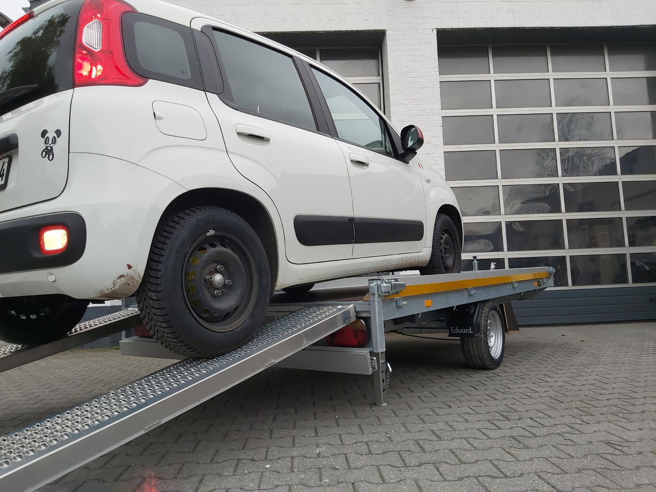 Multi Transporter 356x200x10cm Alurampen Seilwinde Stützen Lfh: 63cm 13" (L) 1800kg - Car trailer: picture 3 Multi Transporter 356x200x10cm Alurampen Seilwinde Stützen Lfh: 63cm 13" (L) 1800kg - Car trailer: picture 3