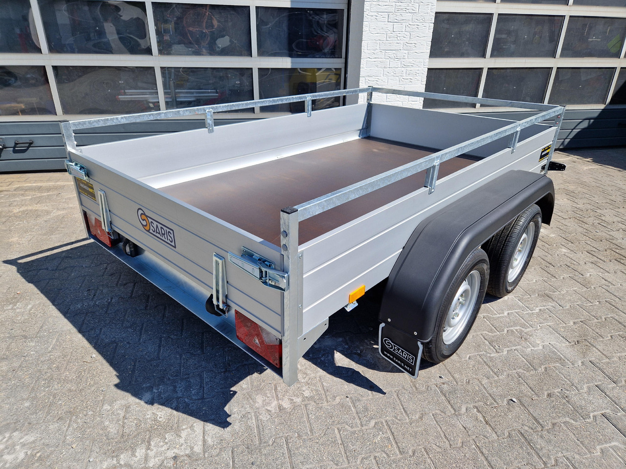 Saris Anhänger DW2000 McAlu Pro 255x153x43cm 2000kg kurz und breit - Dropside/ Flatbed trailer: picture 5 Saris Anhänger DW2000 McAlu Pro 255x153x43cm 2000kg kurz und breit - Dropside/ Flatbed trailer: picture 5