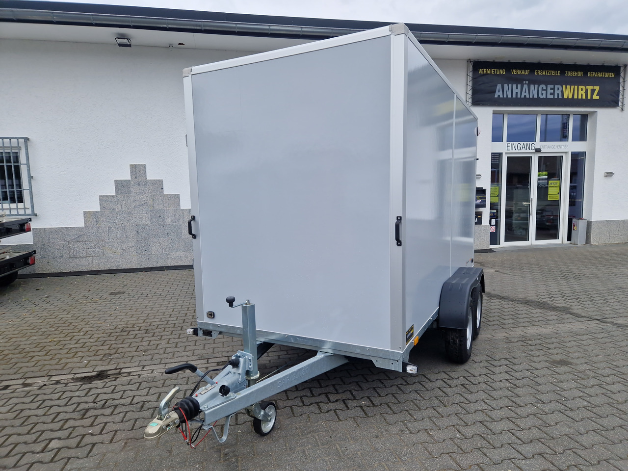 Closed box trailer Saris Koffer GO 356 169 200 2700 2 356x169x200cm Hecktüren Seitentür grau GFK (L) 2700kg: picture 15